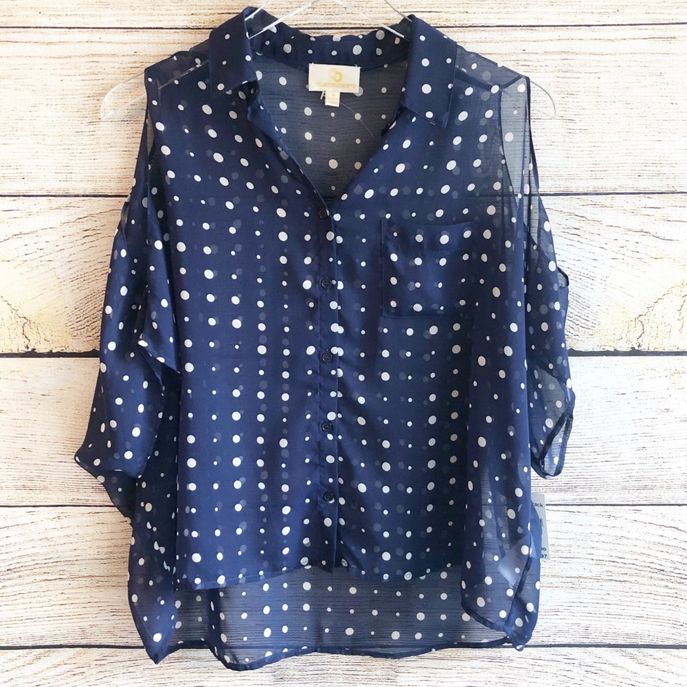 NWT Collective Concepts Cold Shoulder Top